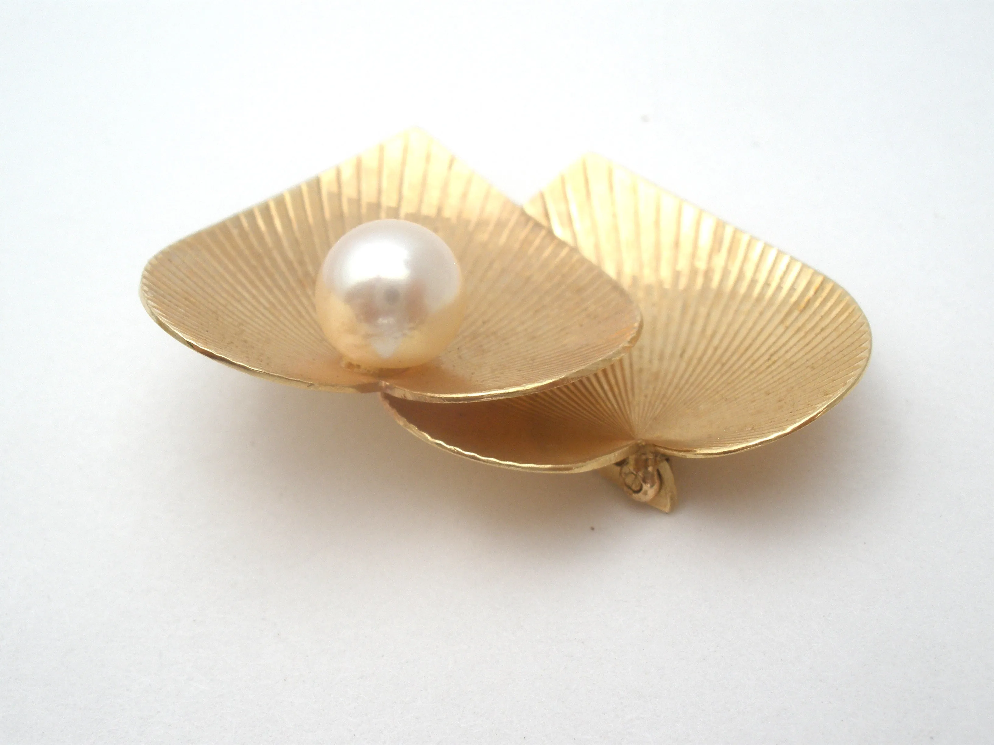 14K Gold Heart Brooch Pin With Pearl Vintage