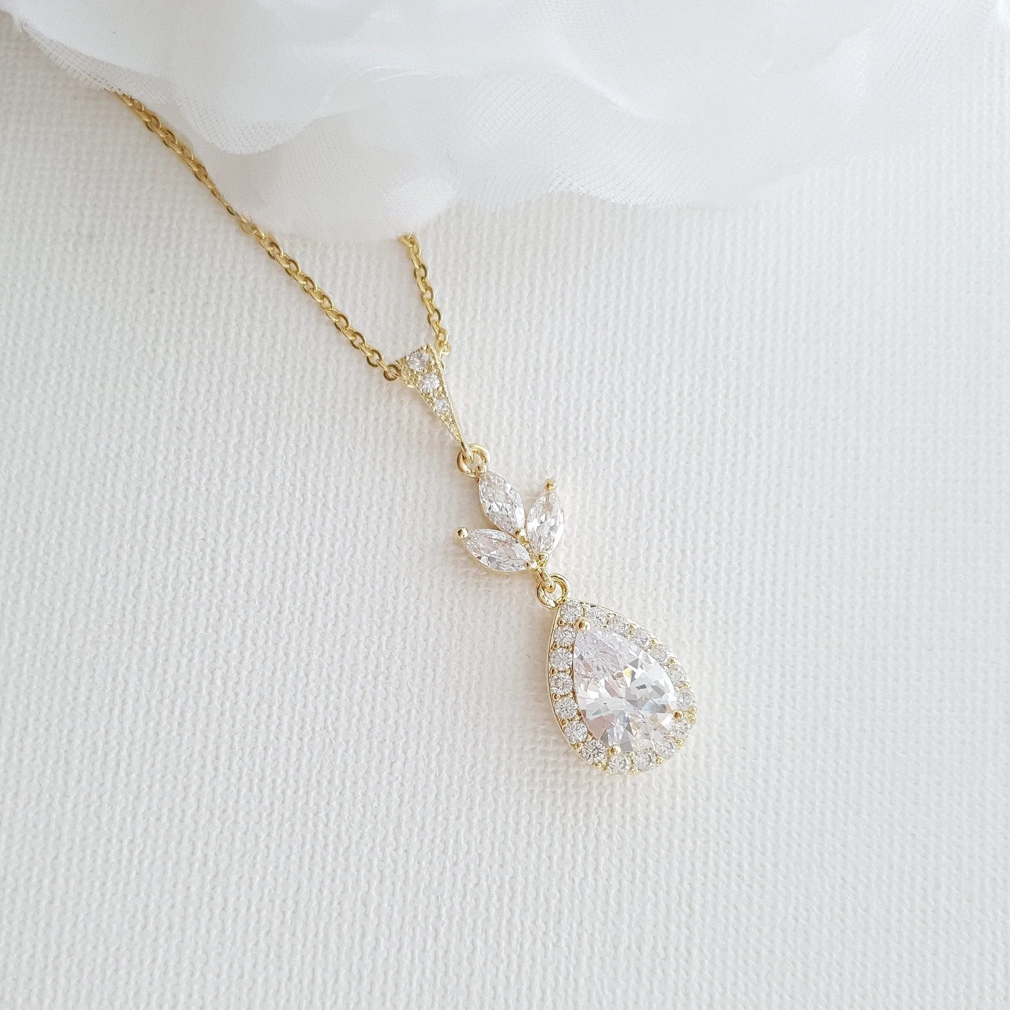 Bridal Drop Necklace In Cubic Zirconia- Lotus