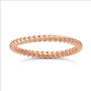 Equuleus Twisted Stacking Ring