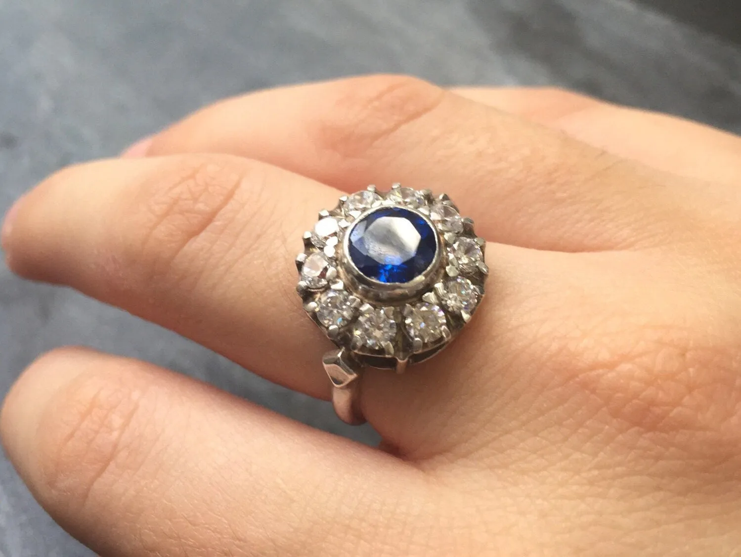 Flower Sapphire Ring - Blue Victorian Ring - Vintage Statement Ring