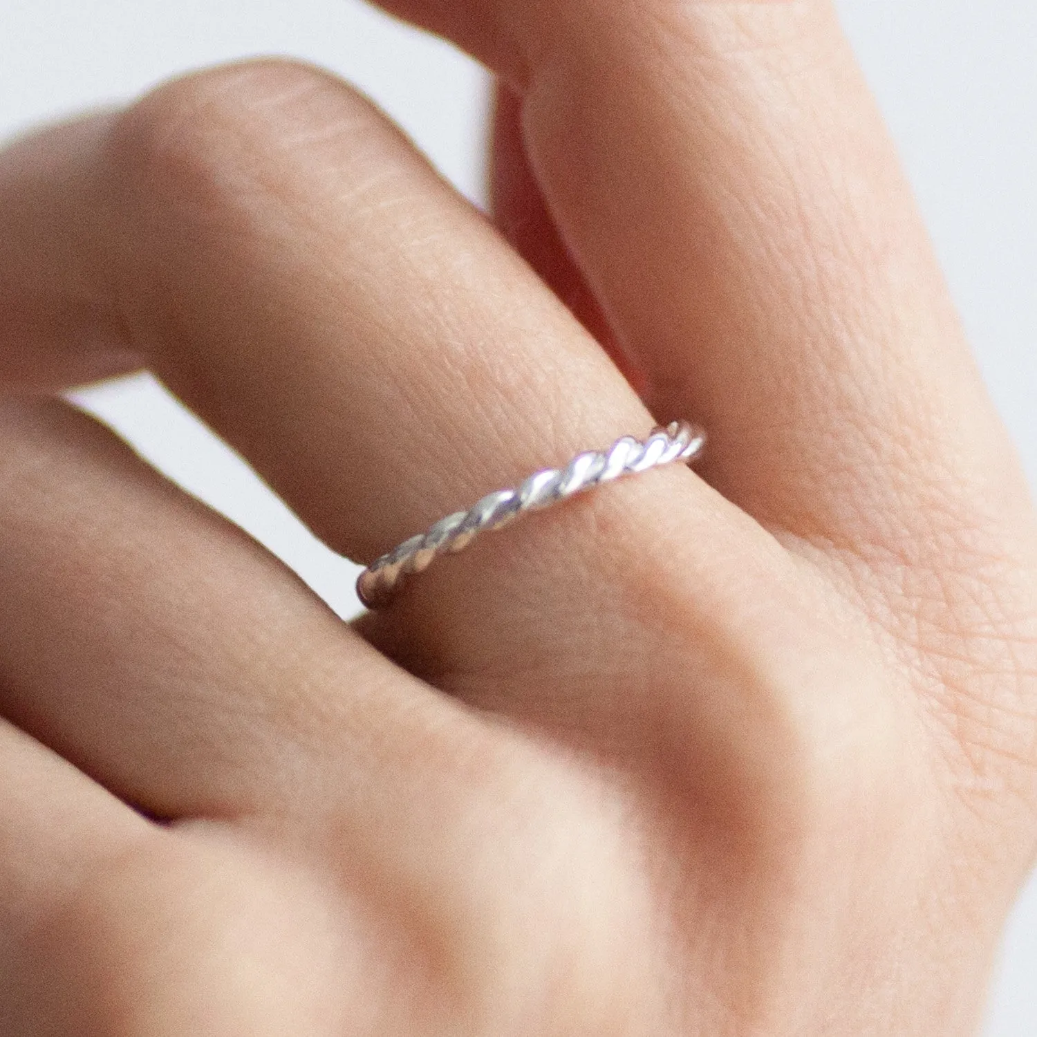 Lace Single Ring