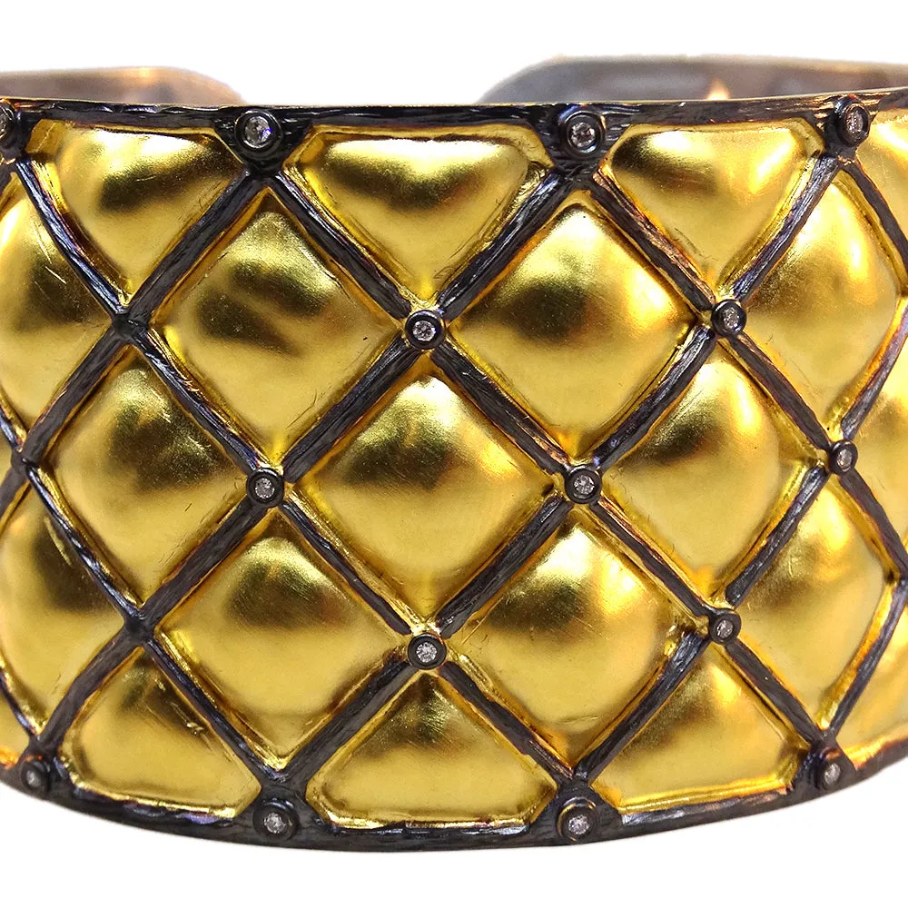 New Kurtulan Gold Cushion Pattern Cuff